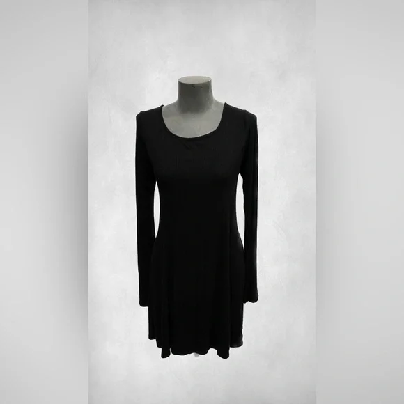 black dress with flared sleeves Women Solid Black V-Neck Bishop Sleeves Lace-Up Flared A-Line Mini Dress main image 0